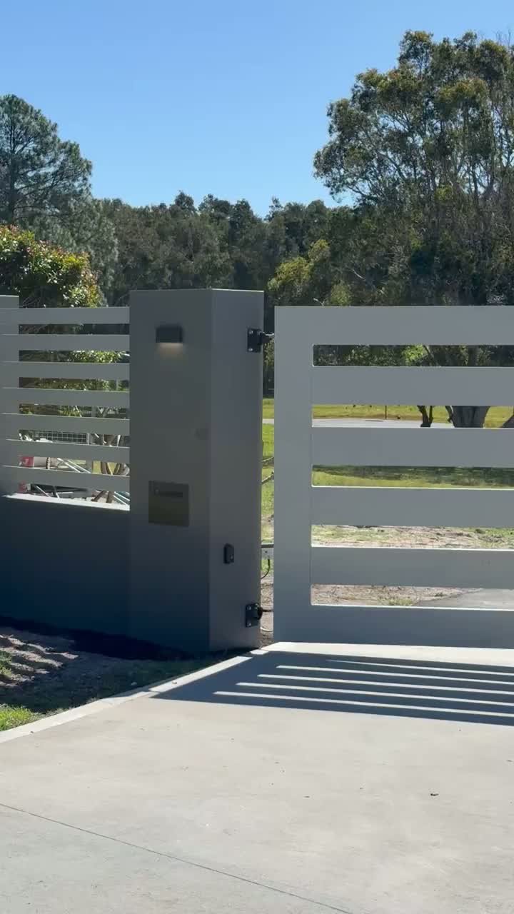 A welcoming driveway entrance